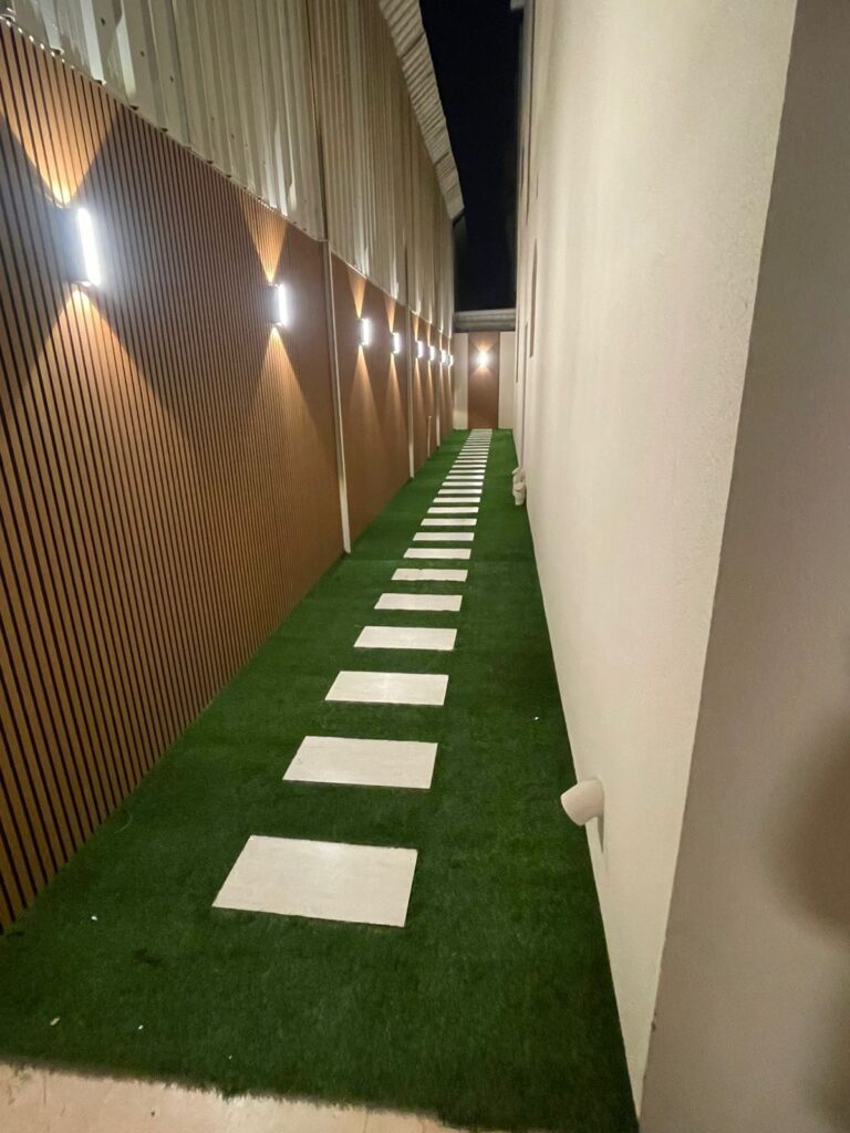تصيم العشب الصناعي في الاحواش